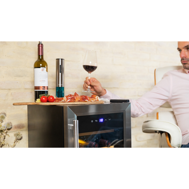Vinska vitrina Cecotec GrandSommelier 15000 Inox Compressor