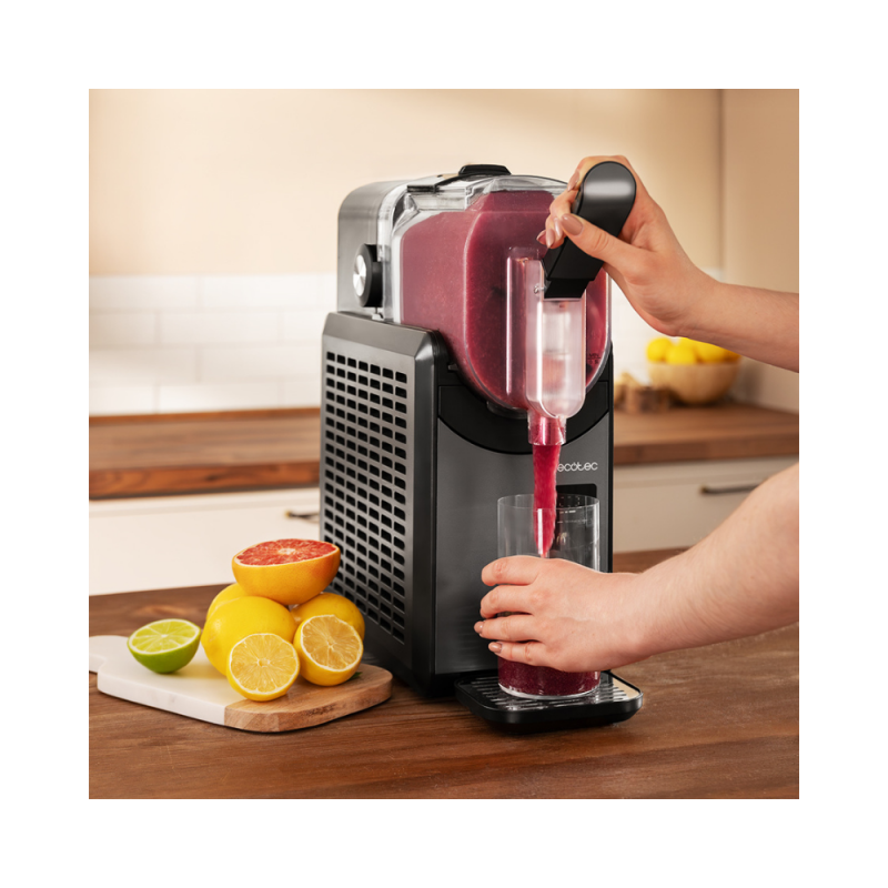 Slushi aparat za izdelavo zmrznjenih pijač Cecotec Twist&Ice 2600 - POŠKODOVANA EMBALAŽA