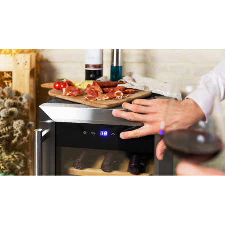 Vinska vitrina Cecotec GrandSommelier 15000 Inox Compressor