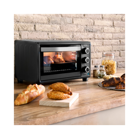 Mini pečica Cecotec Bake