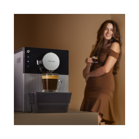 Kavni aparat Cecotec Cremmaet Cube